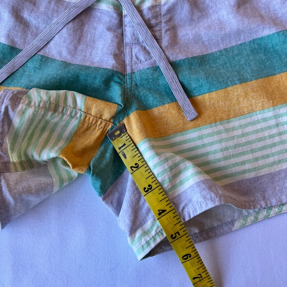 Patagonia Wavefarer Boardshorts 5” Fitz Stripe Texture Pura Purple - Picture 6 of 11